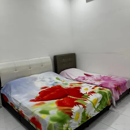 Aisy Guest House - Musllm Only Kangar Exterior photo